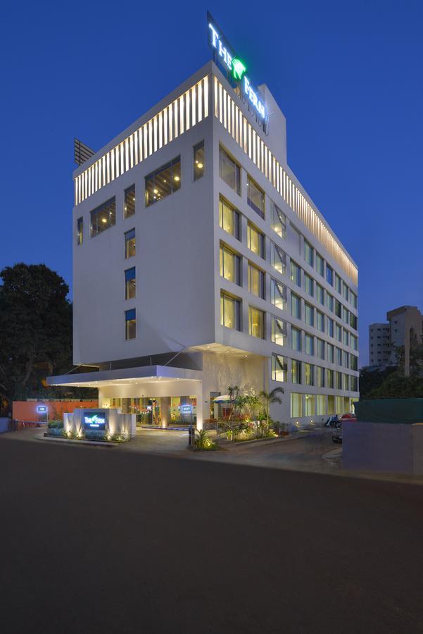 The Fern, Vadodara Exterior photo